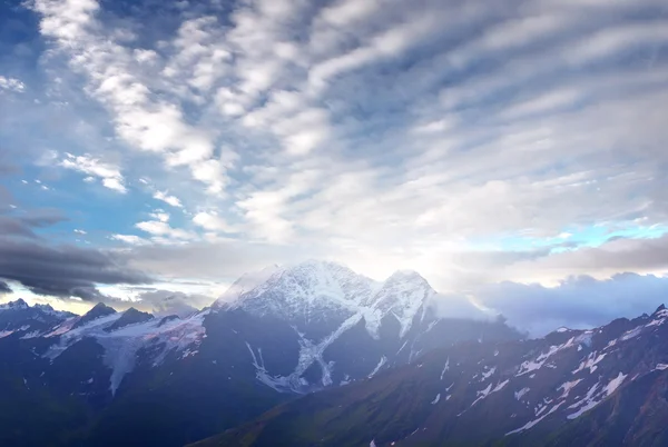 Rochers pendant le coucher du soleil . — Photo