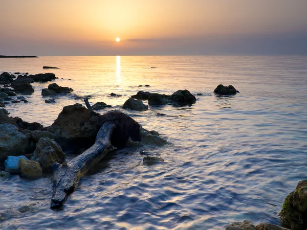 Море на закате . — стоковое фото