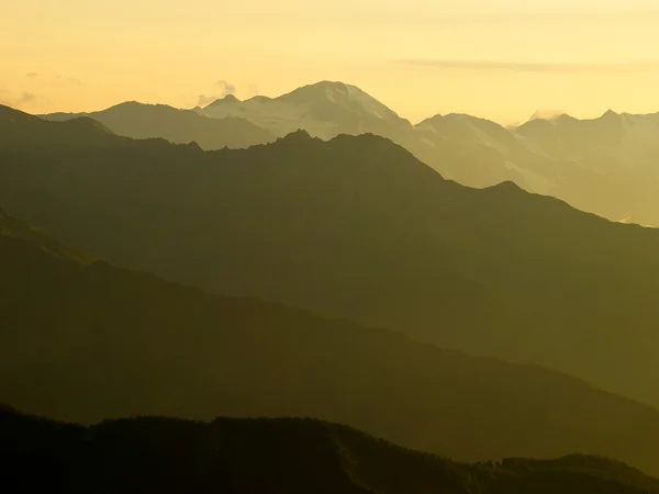 Hills during sundown. — Stock Photo, Image