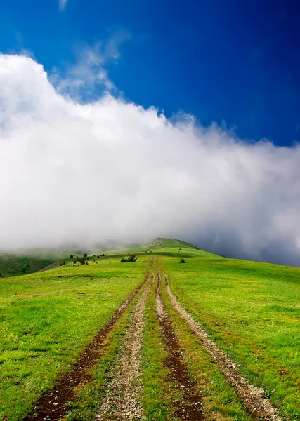 美しい山平野 — ストック写真