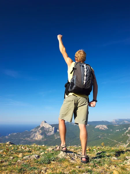 Man in mountain — Stock Photo, Image