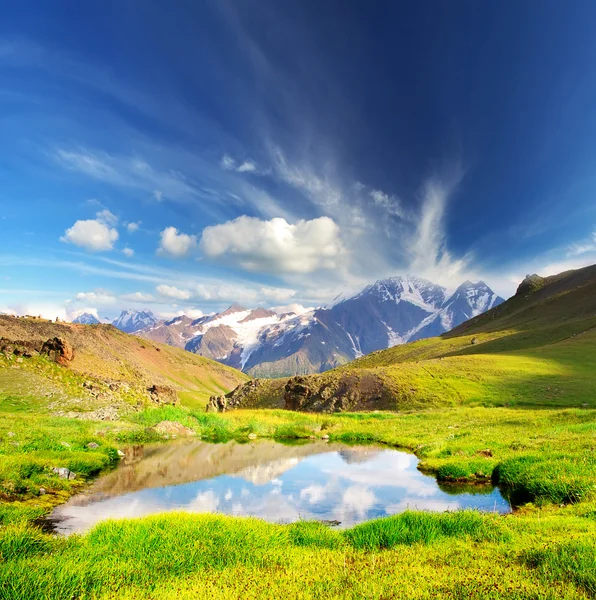 Bergslandskap — Stockfoto