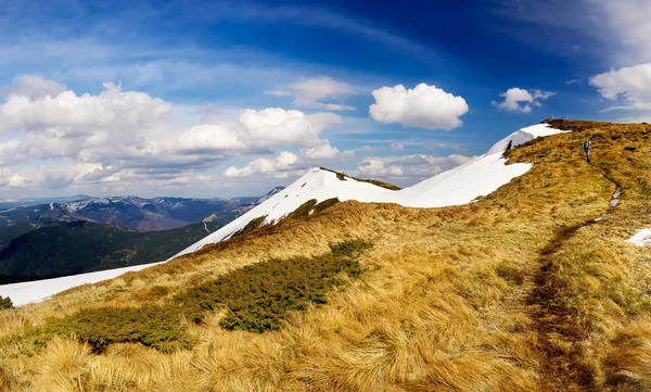 Valle de montaña — Foto de Stock