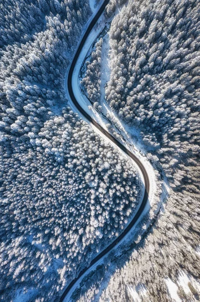 Φυσικό Χειμερινό Τοπίο Από Τον Αέρα Αεροφωτογραφία Στο Δρόμο Και — Φωτογραφία Αρχείου