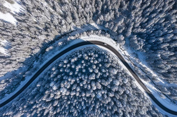 Paisaje Natural Invierno Desde Aire Vista Aérea Carretera Bosque Invierno — Foto de Stock