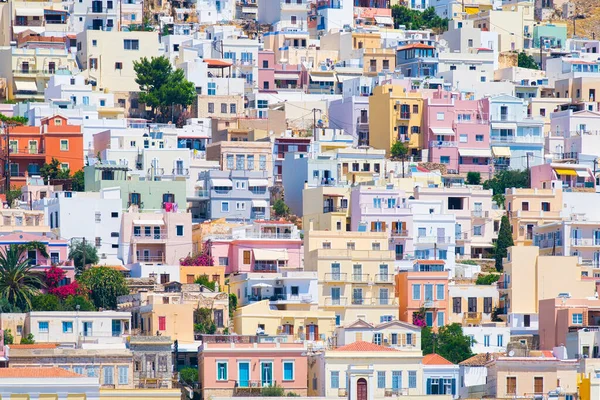 Ermoupolis Cidade Grécia Uma Cidade Lado Uma Montanha Casas Ruas Imagem De Stock