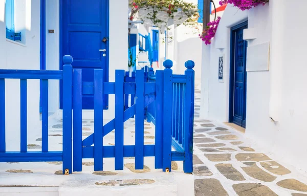Ilha Míconos Grécia Ruas Arquitetura Tradicional Entrada Para Uma Casa Imagem De Stock