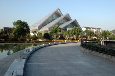 Shaoxing - şehir merkezi Meydanı