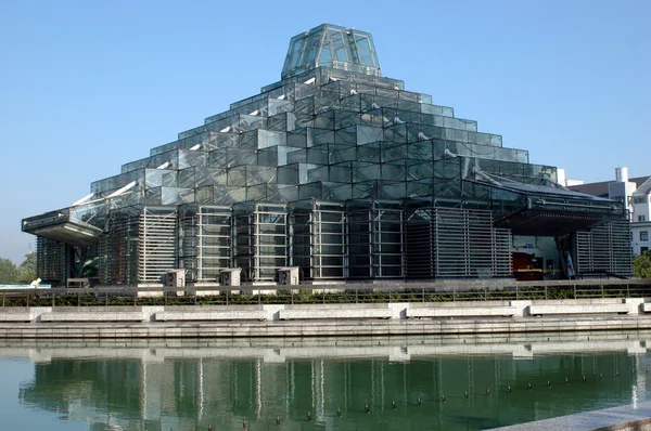 Glass building - China — Stock Photo, Image