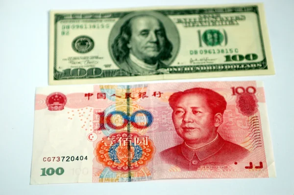 Chinesisches Geld und Dollar — Stockfoto