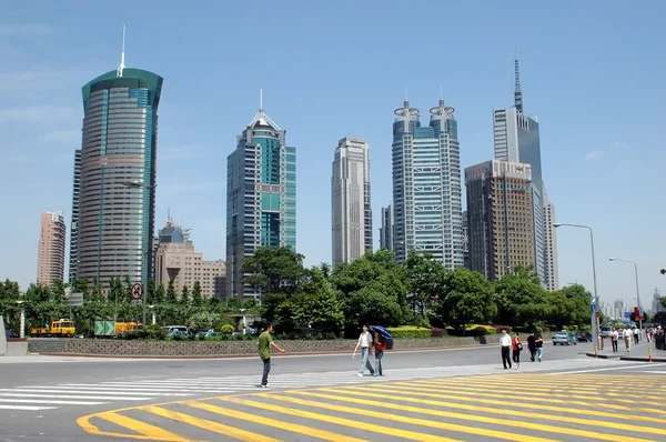 Шанхай - современные небоскребы — стоковое фото