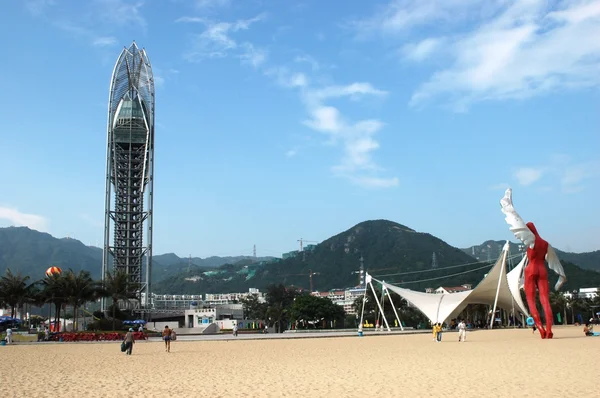 Anjos no lado do mar e torre de visualização — Fotografia de Stock