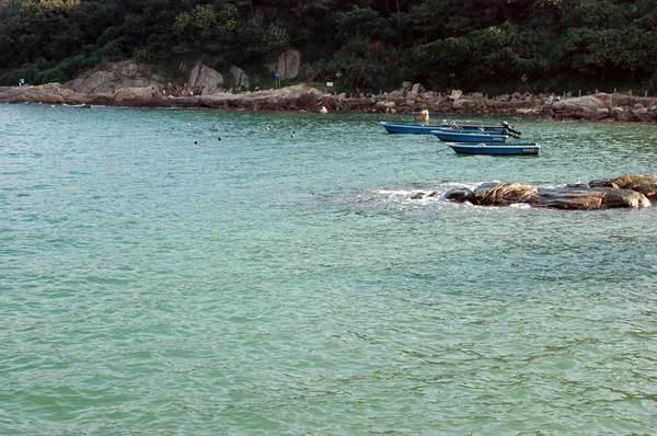 Sea and boats — Stock Photo, Image