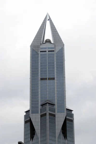 Modern skyscraper in Shanghai — Stock Photo, Image