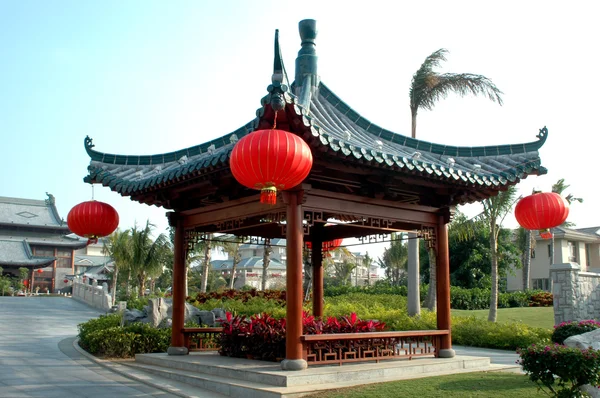 Chinesischer Pavillon in sanya, hainan island — Stockfoto