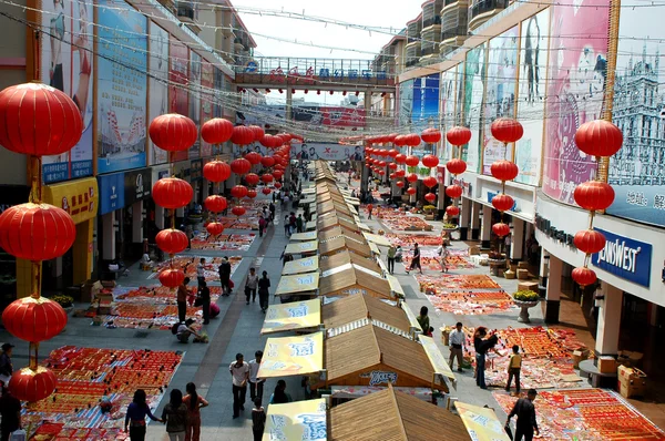 Chiny - centrum miasta sanya — Zdjęcie stockowe