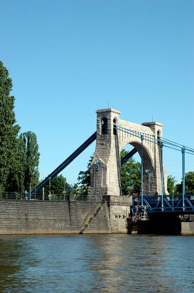 Bro över floden Oder. — Stockfoto
