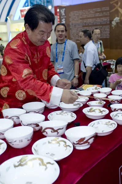 Porselein muzikant - chinese culturele beurs — Stockfoto