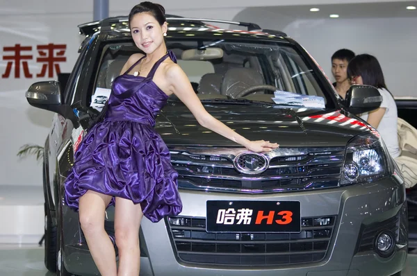 中国車ショー 2009 - 美しいモデル — ストック写真
