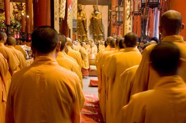 Budist rahipler de Şanghay