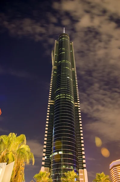 Höchster Wolkenkratzer bei Nacht — Stockfoto