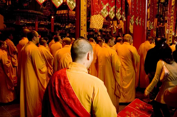 Monaci buddisti a Shanghai — Foto Stock