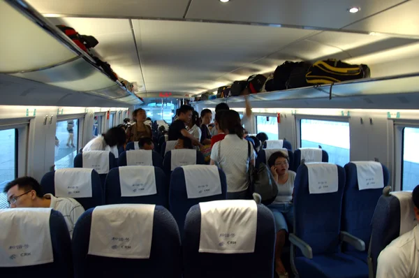 Dentro do trem rápido, China — Fotografia de Stock