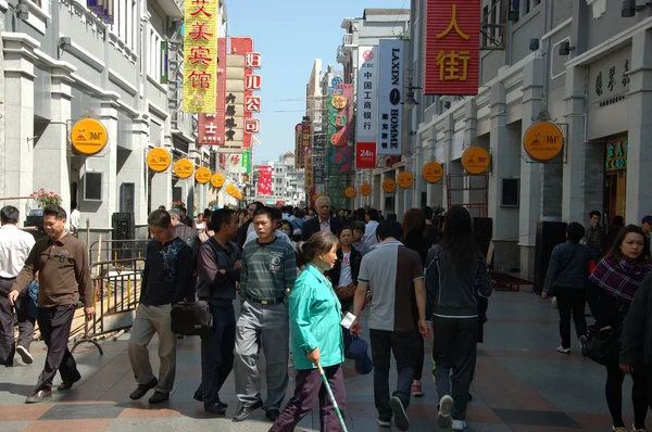 Guangzhou city - nákupní ulice — Stock fotografie