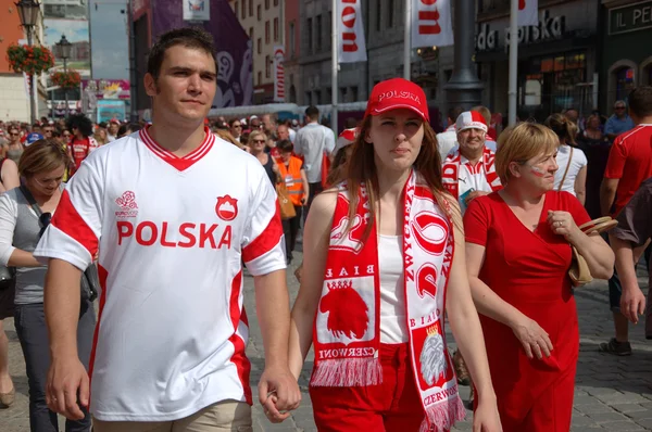 Euro2012 - Polish couple — Stock Photo, Image