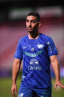 thaburi-thailand-12SEP2021-GIDI CHI KANUK # 26 Muangthong ile Chonburi Fc arasında Thaildome Stadyumu, Tayland