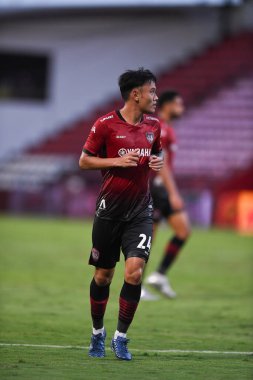 Nonthaburi-thailand-12SEP2021-WONGSAKORN CHAIKULtheWIN # 24 Muangthong Oyuncusu 2021 yılındaki muangthong maçında Chonburi Fc 'e karşı thailand