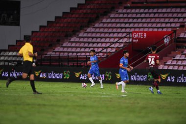 thaburi-thailand-12SEP2021-CHATMONGKOL RUEANGTHANAROT # 3, Muangthong ile Chonburi Fc arasında Thunderdome Stadyumu, Tayland