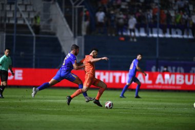 Thanyaburi-Pathumthani-6NOV2021: Samuel Rosa # 91 defin oyuncusu bgpu ile Tayland 'daki Leo Stadyumu' nda defnedilmeye karşı bgpu arasında birleşti