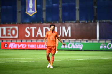 Thanyaburi-Pathumthani-6NOV2021: Pansa hemviboon # 3 defin oyuncusu bgpu ile Tayland 'daki Leo Stadyumu' nda defnedilmeye karşı bgpu arasındaki çatışmada birleşti.