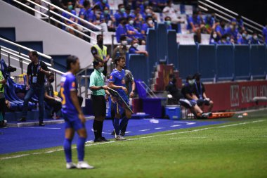 Thanyaburi-Pathumthani-6 NOV 2021: Kevin Ingreso # 27 bg pathum oyuncusu 2021 'de BGpu ile Tayland' daki Leo Stadyumu 'nda Buriram karşı karşıya geldi.