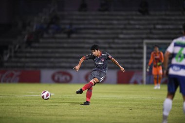 Bangplee-Samutprakan, 10 NOV 2021: Samutprakan, Tayland 'daki Samutprakan Stadyumu' nda Muangthong United 'a karşı 6.