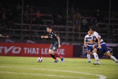 Bangplee-Samutprakan, 10 NOV 2021: Samutprakan, Tayland 'daki Samutprakan Stadyumu' nda Muangthong United 'a karşı 6.