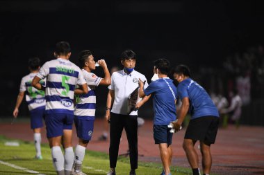 Bangplee-Samutprakan, 10 NOV 2021: Samutprakan, Tayland 'daki Samutprakan Stadyumu' nda Muangthong United 'a karşı 6.