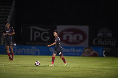 Bangplee-Samutprakan, 10 NOV 2021: Samutprakan, Tayland 'daki Samutprakan Stadyumu' nda Muangthong United 'a karşı 6.