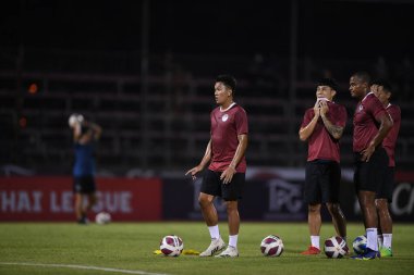 Bangplee-Samutprakan, 10 NOV 2021: Samutprakan, Tayland 'daki Samutprakan Stadyumu' nda Muangthong United 'a karşı 6.