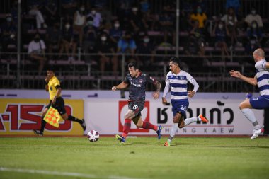 Bangplee-Samutprakan, 10 NOV 2021: Samutprakan, Tayland 'daki Samutprakan Stadyumu' nda Muangthong United 'a karşı 6.