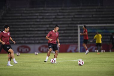 Bangplee-Samutprakan, 10 NOV 2021: Samutprakan, Tayland 'daki Samutprakan Stadyumu' nda Muangthong United 'a karşı 6.