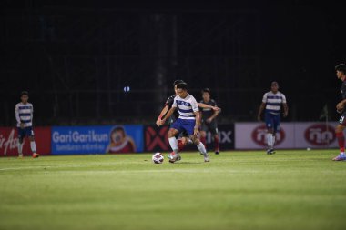 Bangplee-Samutprakan, 10 NOV 2021: Samutprakan, Tayland 'daki Samutprakan Stadyumu' nda Muangthong United 'a karşı 6.