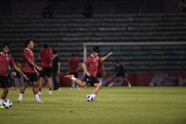 Bangplee-Samutprakan, 10 NOV 2021: Samutprakan, Tayland 'daki Samutprakan Stadyumu' nda Muangthong United 'a karşı 6.