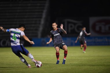 Bangplee-Samutprakan, 10 NOV 2021: Samutprakan, Tayland 'daki Samutprakan Stadyumu' nda Muangthong United 'a karşı 6.