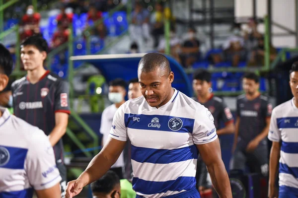 Bangplee-Samutprakan, 10 NOV 2021: Samutprakan, Tayland 'daki Samutprakan Stadyumu' nda Muangthong United 'a karşı 6.