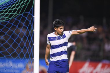 Bangplee, Samutprakan - 10 NOV 2021: PHATSAPHON CHOEDWICHIT # 78 Samutprakan şehri arasında Samutprakan şehri ile Tayland samutprakan Stadyumu 'nda birleşen Muangthong arasındaki maçta samutprakan şehrinin 78.