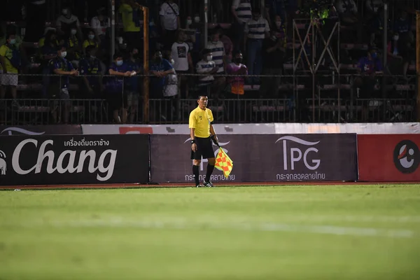 Bangplee Samutprakan Nov 2021 Tanin Rueunjit Assistant Referee Action Thaileague2021 — Stock Photo, Image