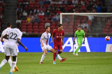 KALLANG, SINGAPORE - 15 Temmuz 2022: Roberto Firmino # 9 Liverpool Oyuncusu, ulusal stadyumdaki Crystal Palace 'a karşı hazırlık maçında