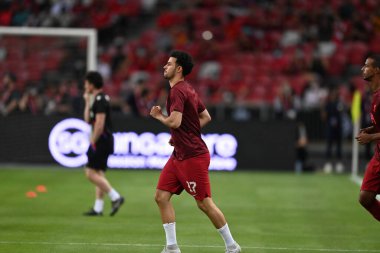 KALLANG, ŞARKI - 15 Temmuz 2022: Curtis Jones # 17 Liverpool Oyuncusu sezon öncesi stadyumdaki Crystal Palace 'a karşı eylem halinde